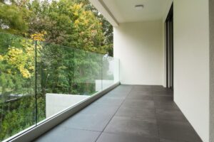 Quels carreaux pour le balcon - foncés