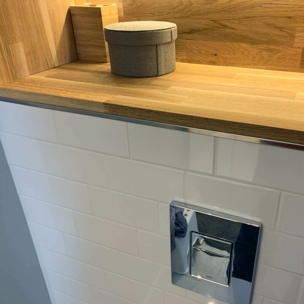 recouvrir Geberit de carrelage